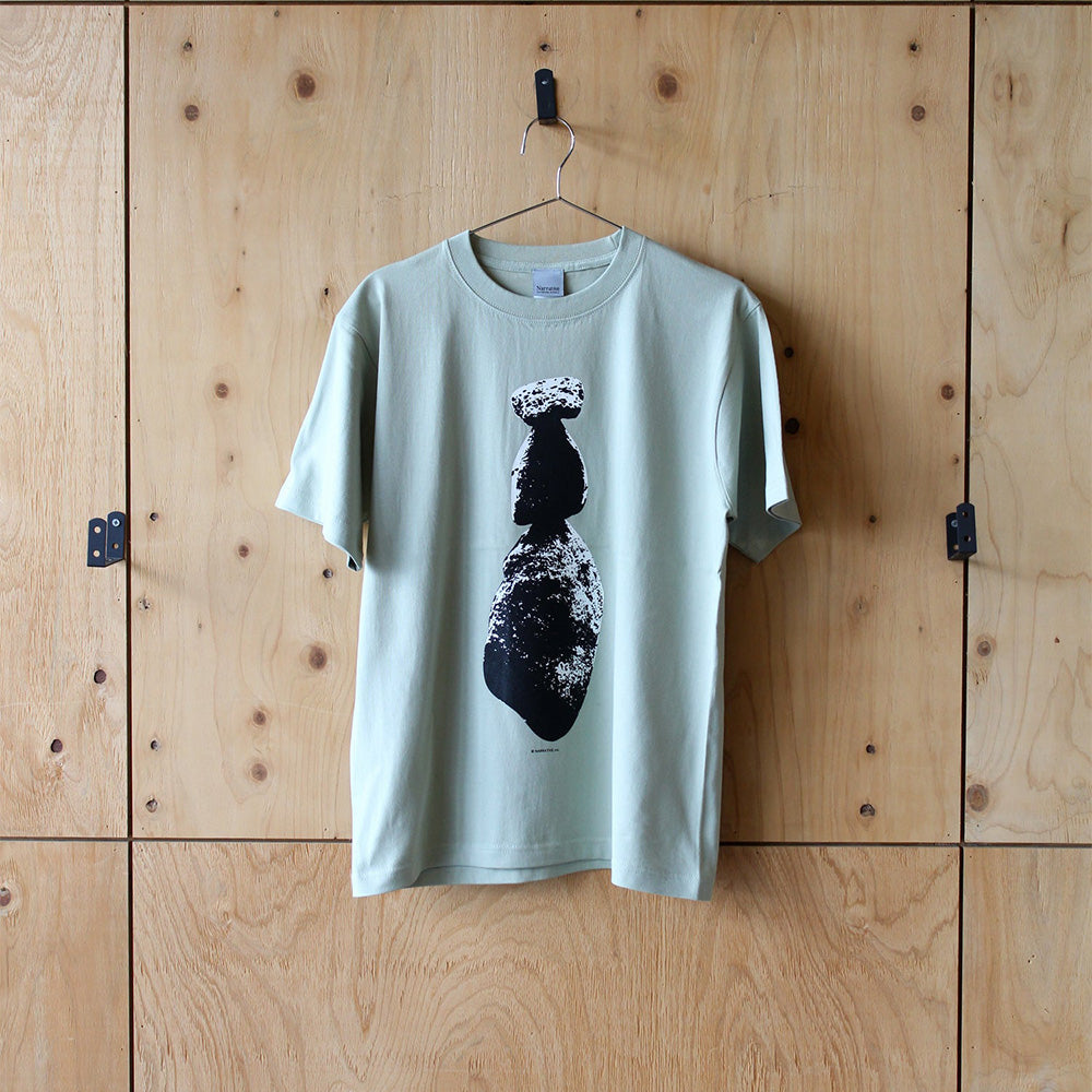 Balancing T-shirts