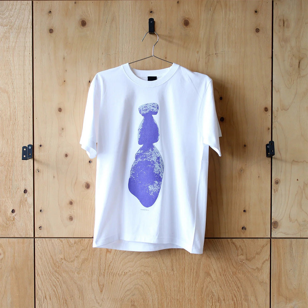 Balancing T-shirts